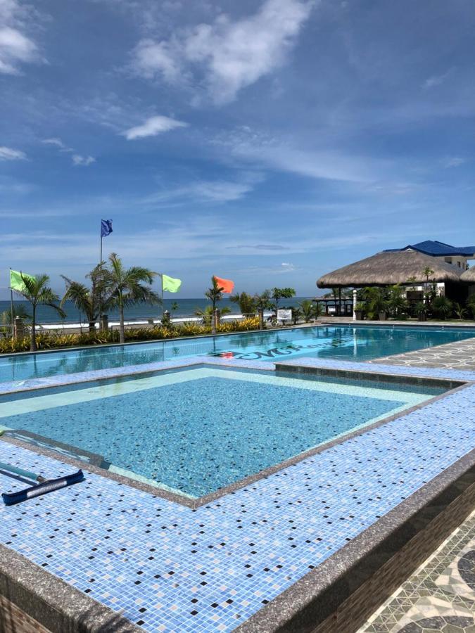 Em Royalle Hotel & Beach Resort San Juan  Esterno foto